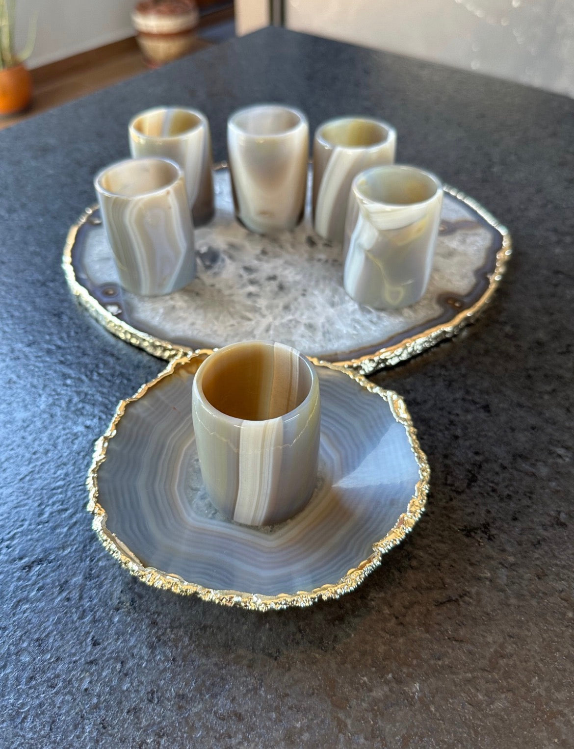 Conjunto de Xícaras de Pedra especiais com Base